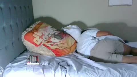 latinincognito online show from 7, 11, 2025