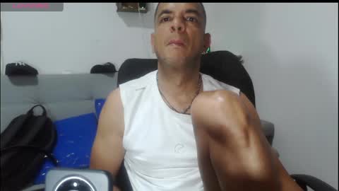 Snapshot of latinmartin254 chatting on 1, 5, 2026 latinmartin254 online show from 1, 5, 2026