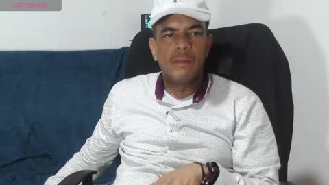 Snapshot of latinmartin254 chatting on 14, 5, 2026 latinmartin254 online show from 14, 5, 2026