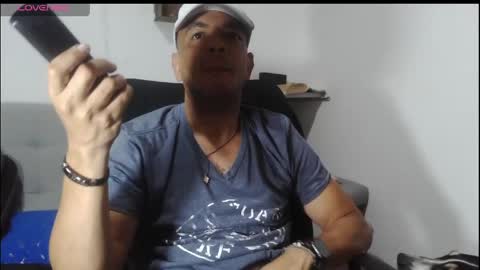 Snapshot of latinmartin254 chatting on 18, 5, 2026 latinmartin254 online show from 18, 5, 2026
