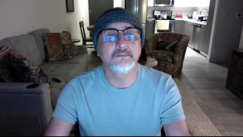 QS - INDEPENDENT MODEL online show from 28, 12, 2024