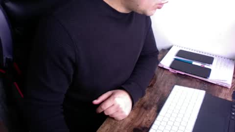 Snapshot of latino8484 chatting on 10, 2, 2025 latino8484 online show from 10, 2, 2025