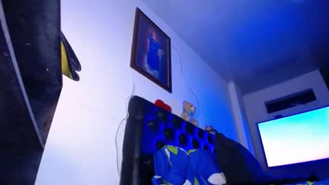 valentina online show from 13, 2, 2025