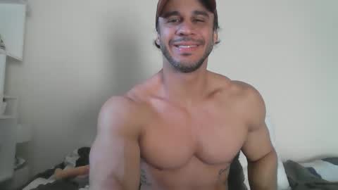 latino_rodri online show from 12, 5, 2026