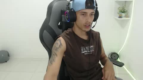 latinoalpha73 online show from 28, 2, 2026