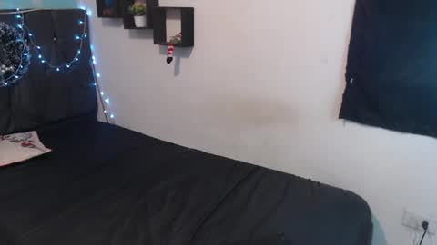 Snapshot of latins_boys_20 chatting on 16, 12, 2024 NICK online show from 16, 12, 2024