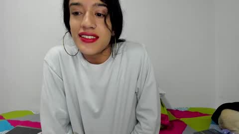 Snapshot of latinsecretfantasy chatting on 3, 2, 2025 latinsecretfantasy online show from 3, 2, 2025