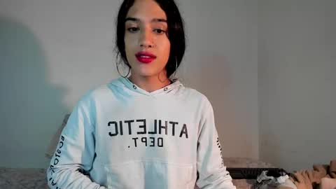 Snapshot of latinsecretfantasy chatting on 24, 2, 2025 latinsecretfantasy online show from 24, 2, 2025
