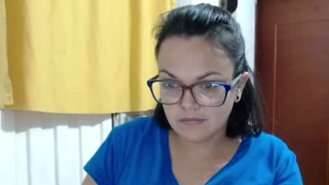 Snapshot of lau16310 chatting on 24, 7, 2026 Laura online show from 24, 7, 2026