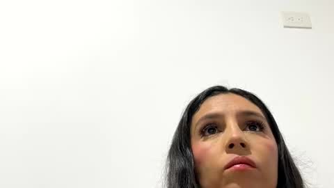 laura  online show from 4, 5, 2026