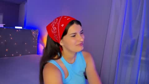 Snapshot of laura__leee chatting on 29, 6, 2026 Laura online show from 29, 6, 2026