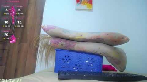 Snapshot of laura__vega chatting on 18, 2, 2026 NATALIA PUERTAS online show from 18, 2, 2026