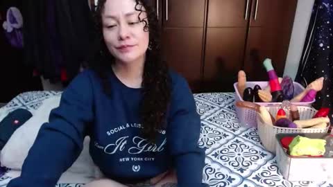  Wen  online show from 29, 9, 2025