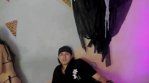 laura_and_kevin online show from 14, 11, 2025