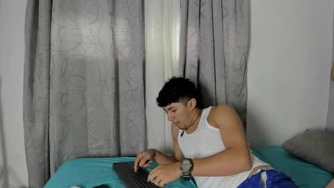 laura_and_kevin online show from 4, 12, 2025