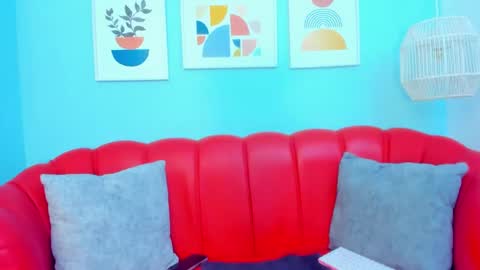 Laura online show from 17, 1, 2025