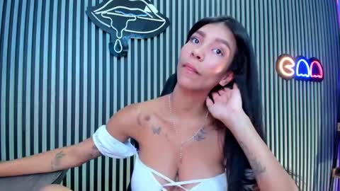 Laura online show from 21, 1, 2025