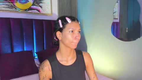 Laura online show from 26, 10, 2025