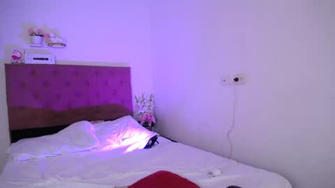 LAURA online show from 15, 1, 2025