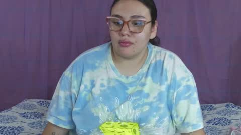 Laura online show from 23, 12, 2024