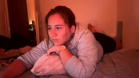 laura online show from 6, 4, 2026