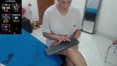 Snapshot of laura_foxx2379 chatting on 23, 9, 2025 laura_foxx2379 online show from 23, 9, 2025