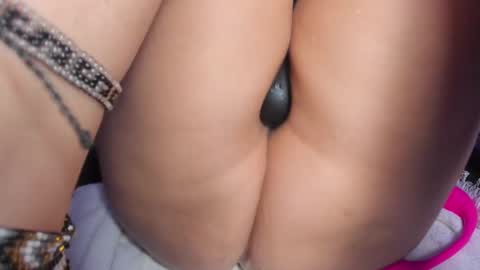 Lura online show from 1, 3, 2025