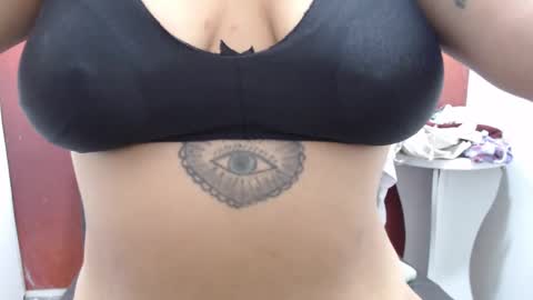 Snapshot of laura_hotyy chatting on 14, 9, 2025 Laura online show from 14, 9, 2025