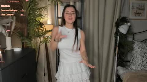 Samantha online show from 15, 11, 2025