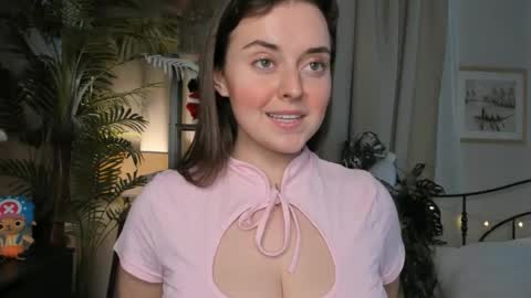 Snapshot of laura_mutti chatting on 6, 5, 2026 Samantha online show from 6, 5, 2026