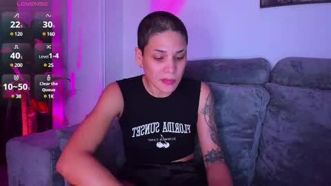 Laura Rose online show from 12, 1, 2025