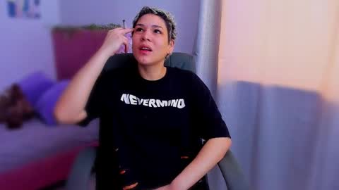 Laura Rose online show from 21, 11, 2025