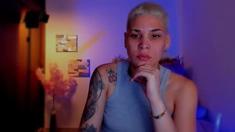 Laura Rose online show from 3, 3, 2026