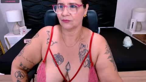 Laura online show from 23, 9, 2025