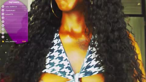 Snapshot of laura_sexo11 chatting on 9, 9, 2025 laura_sexo11 online show from 9, 9, 2025