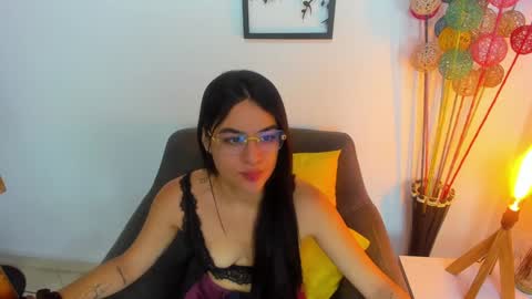 LAURA SOE online show from 13, 1, 2025