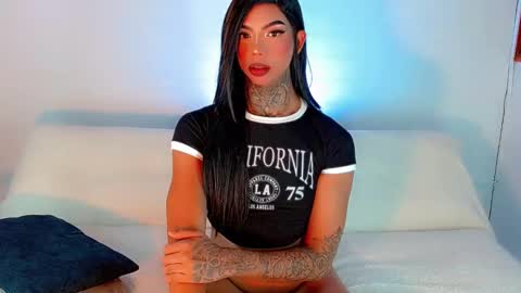 Snapshot of laura_sweet7 chatting on 22, 2, 2025 Laura online show from 22, 2, 2025