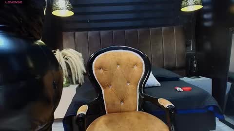 Snapshot of laura_wallets chatting on 26, 2, 2026 Laura wallets online show from 26, 2, 2026