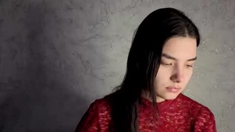 Laura online show from 2, 2, 2026