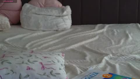 NatalieDelight online show from 23, 4, 2026