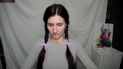 Laura online show from 1, 3, 2025