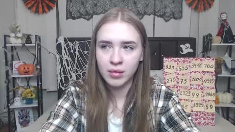 LauraHlot online show from 25, 10, 2025