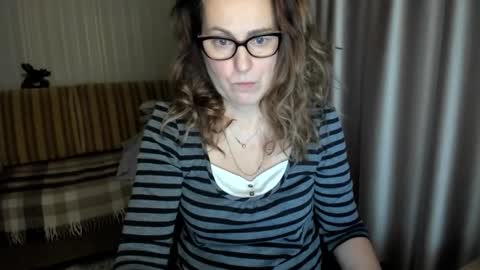 Lauraoven1 online show from 18, 1, 2026