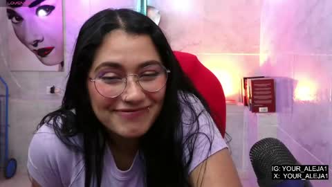 Snapshot of lauraruiz1 chatting on 15, 5, 2026 Aleja online show from 15, 5, 2026