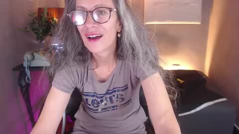 Snapshot of laurasofia45 chatting on 31, 1, 2026 Laura Sofia online show from 31, 1, 2026