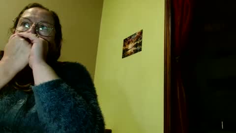 laureanne online show from 6, 12, 2024