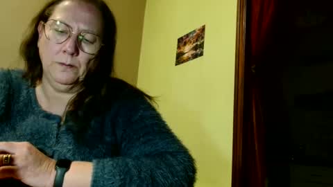 laureanne online show from 8, 12, 2024