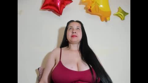 laureen777 online show from 15, 2, 2025