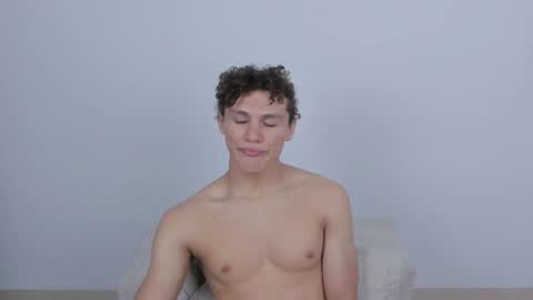 Laureent online show from 3, 3, 2025