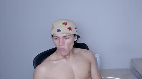 Laureent online show from 15, 12, 2025